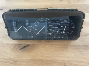 Километража VW Transporter T-4 1.9 дизел  (1990-1996 год.)